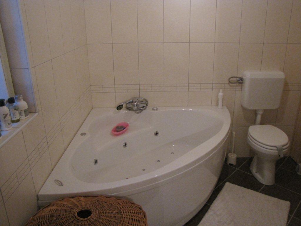 Apartment Mojstrovka With Terrace In City Center Kranjska Gora Room photo